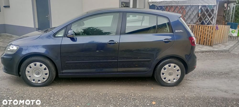 Volkswagen Golf Plus 1.6 Comfortline - 9
