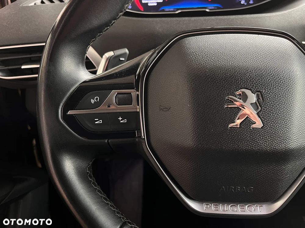 Peugeot 3008 PureTech 130 Stop & Start GPF EAT8 Allure Business-Paket - 13