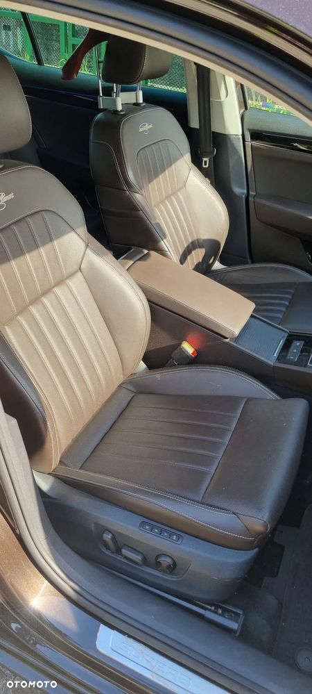 Skoda Superb 2.0 TDI SCR 4x4 L&K DSG - 12