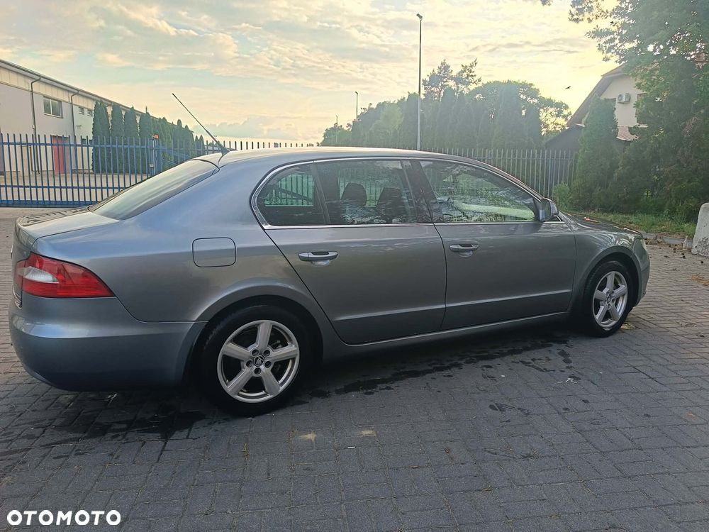 Skoda Superb - 2