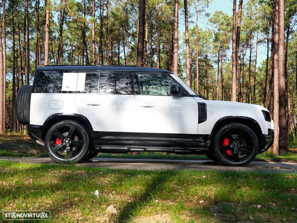 Land Rover Defender - 7