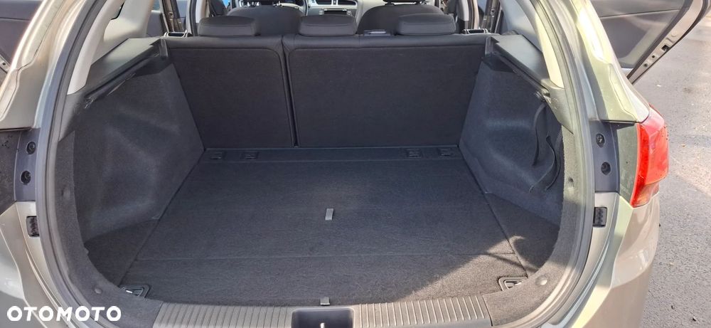 Kia Ceed 1.6 GDI M - 12