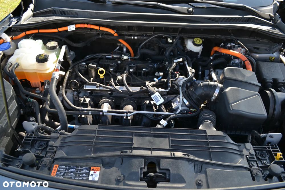 Ford Kuga 2.5 FHEV AWD Titanium - 11