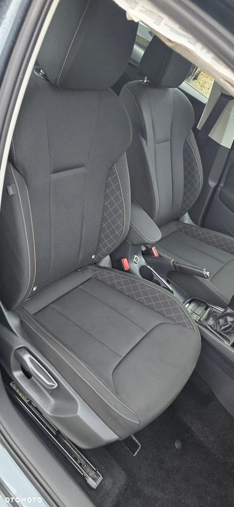 Skoda Kamiq 1.0 TSI Drive - 30