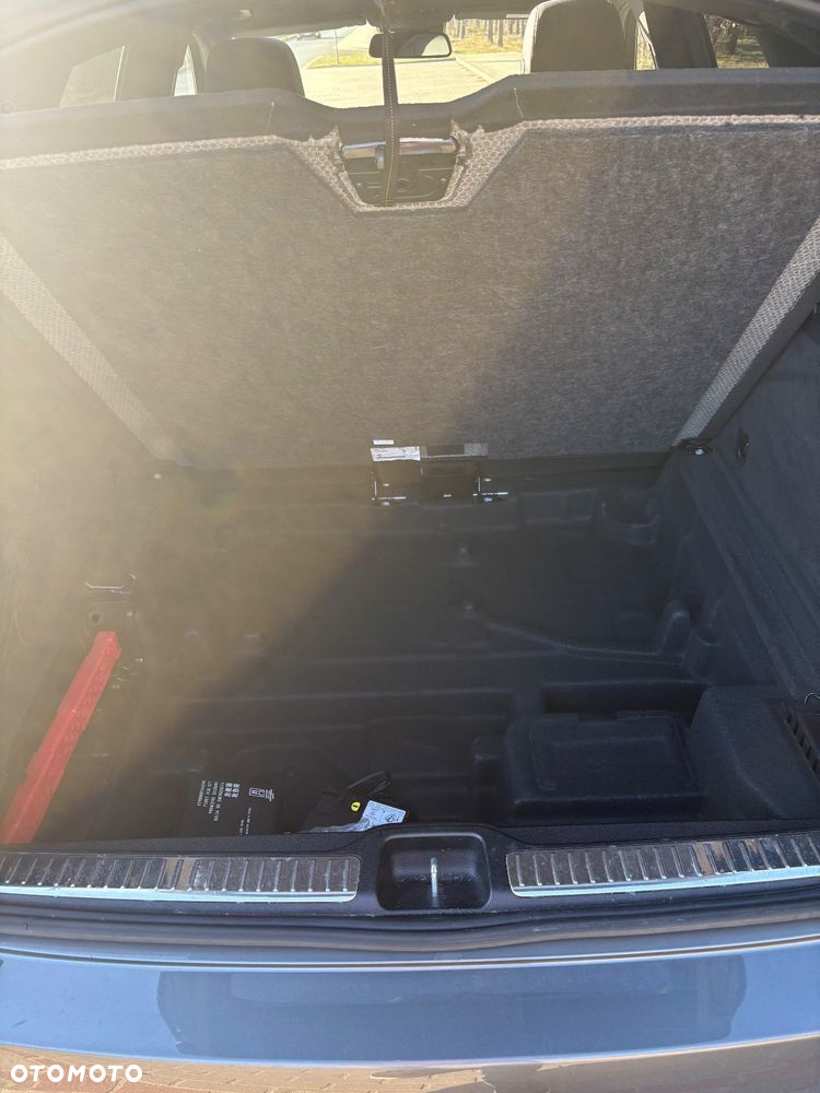 Mercedes-Benz GLC 250 4-Matic - 35