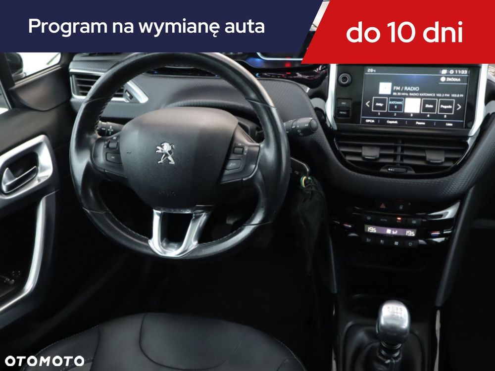 Peugeot 2008 - 9