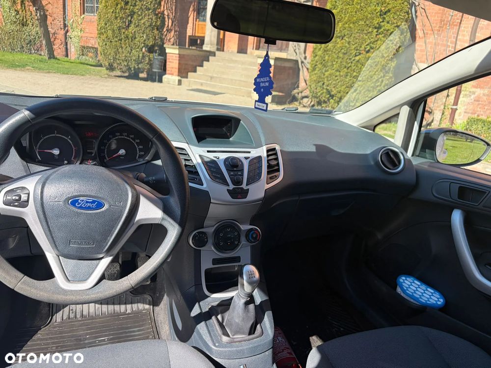 Ford Fiesta 1.4 TDCi Silver X (SVP) - 7