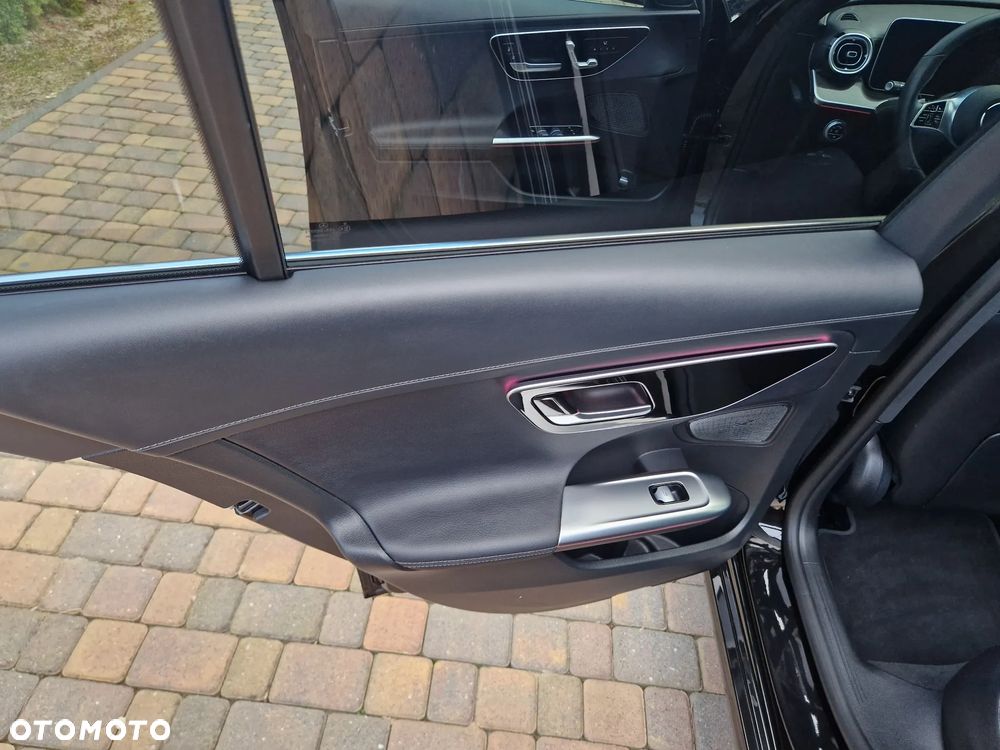 Mercedes-Benz Klasa C 220 d 9G-TRONIC Avantgarde - 34