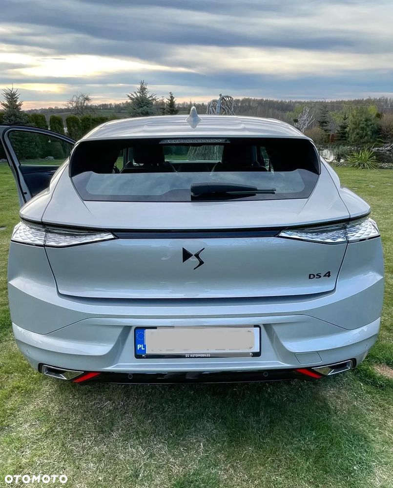 DS Automobiles DS 4 1.5 BlueHDi Performance Line + - 6