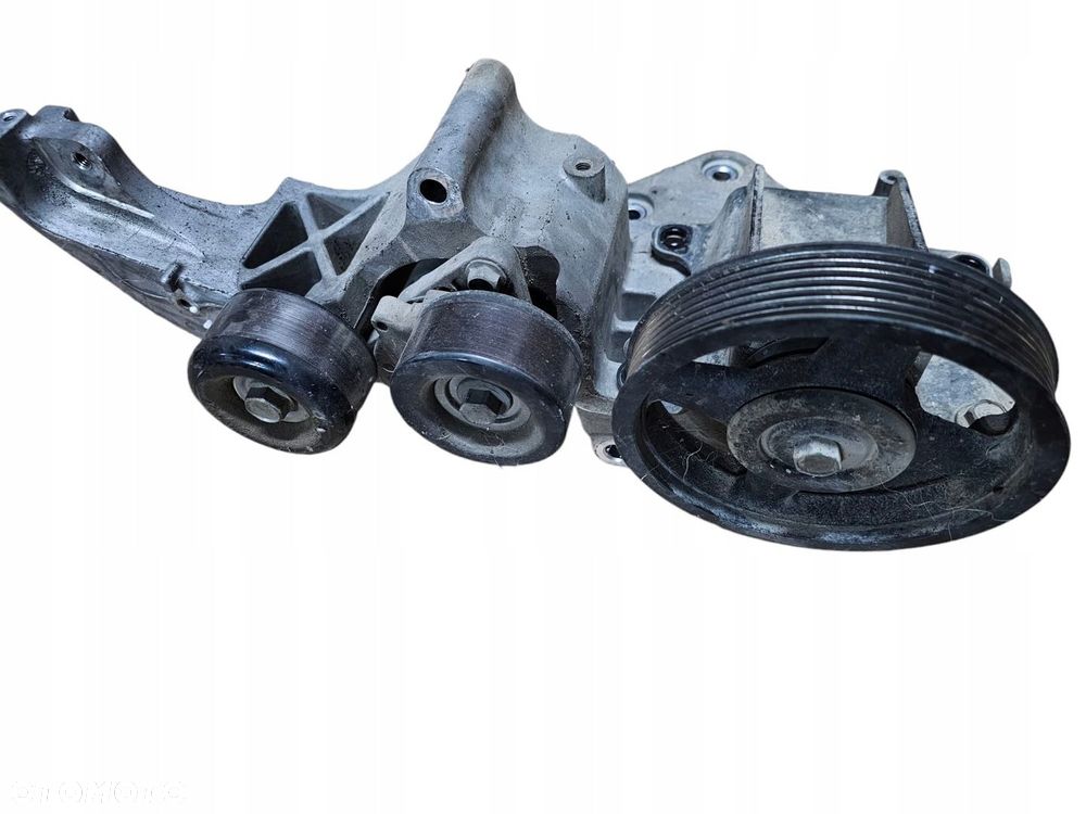 Mocowanie alternatora YD25 140kn Maxity Cabstar 07-23r - 1