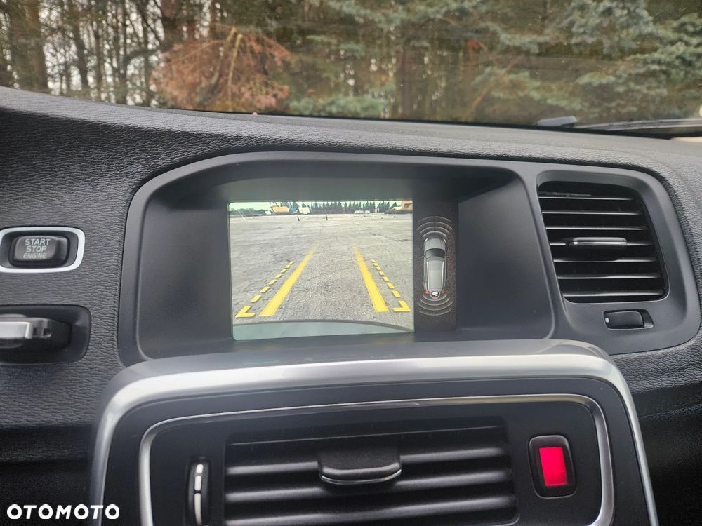 Volvo V60 DRIVe Summum - 28