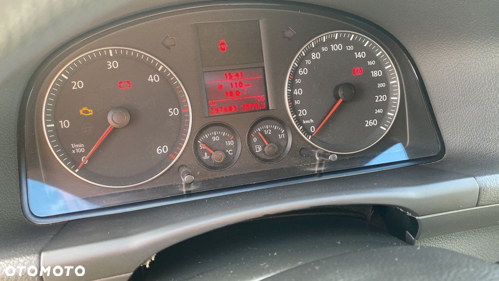 Volkswagen Touran 1.9 TDI Conceptline - 6