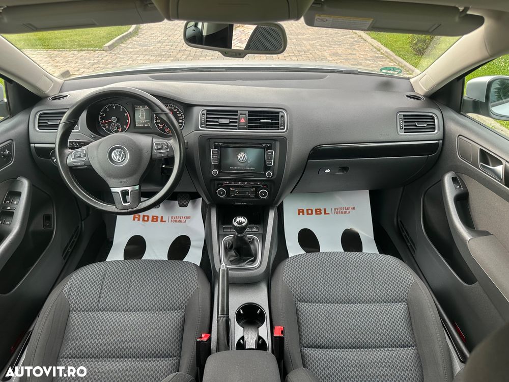 Volkswagen Jetta 1.2 TSI BlueMotion Technology - 5