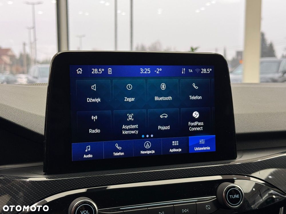 Ford Kuga 1.5 EcoBoost FWD ST-Line X - 26