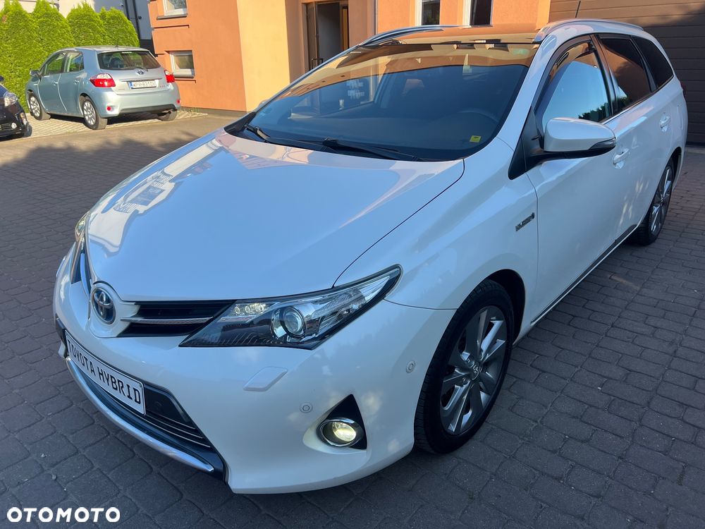 Toyota Auris 1.8 HSD Prestige NAVI - 6