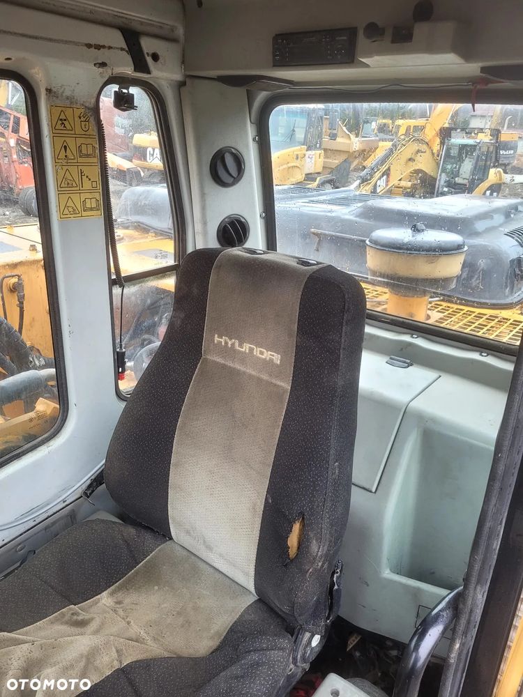 Hyundai 250LC-7 - 8