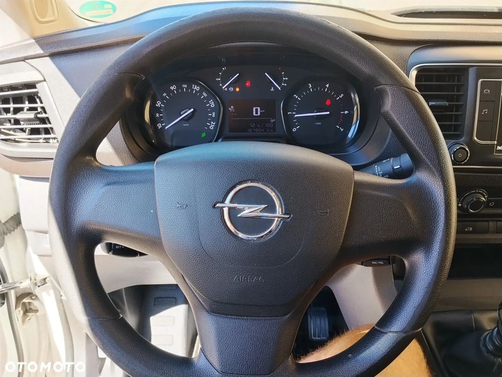 Opel Vivaro - 4