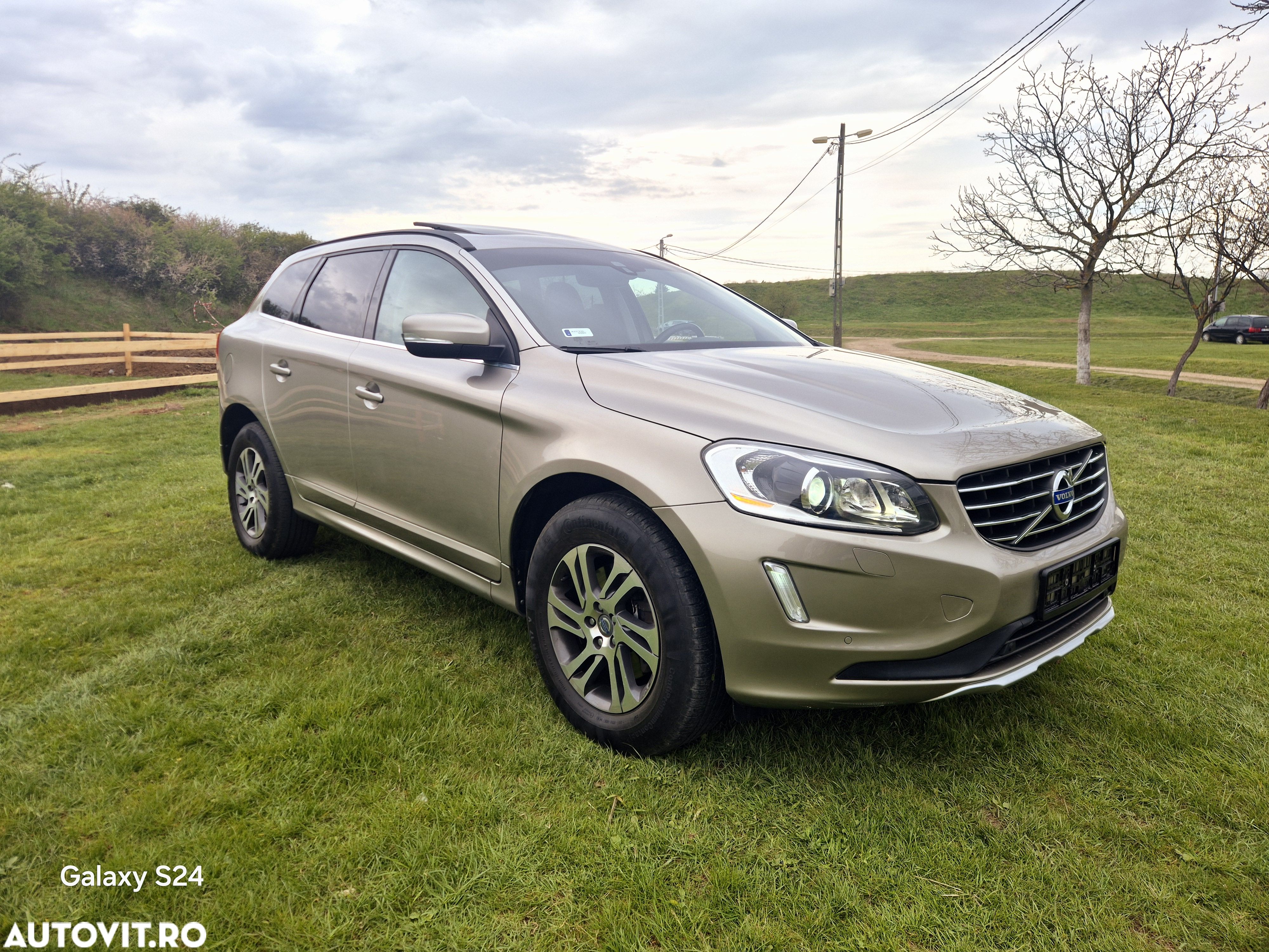 Volvo XC 60 D4 Geartronic Momentum - 1