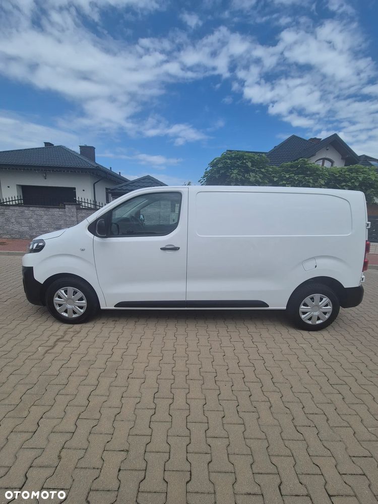 Toyota ProAce 2,0HDI 2021r 170tys km L2 LongKlima Blis Duże radio Serwis ASO Bezwypadkowy PROACE EXPERT VIVARO - 2