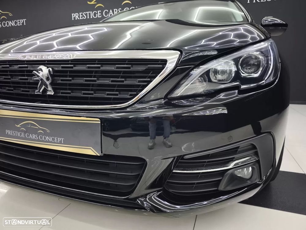 Peugeot 308 1.6 BlueHDi Allure J17 EAT6 — fotografia 10