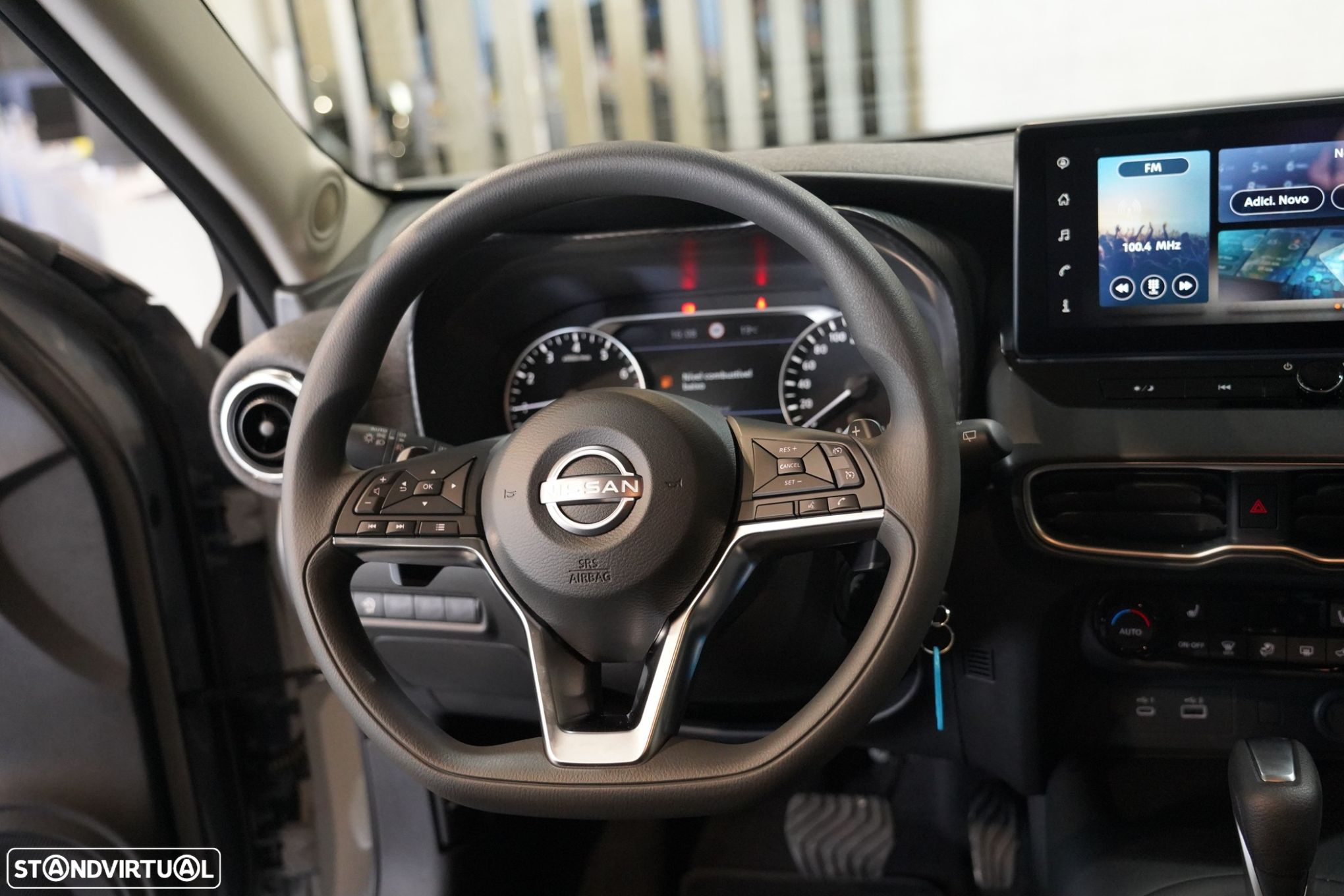Nissan Juke 1.0 DIG-T Acenta+ DCT - 28