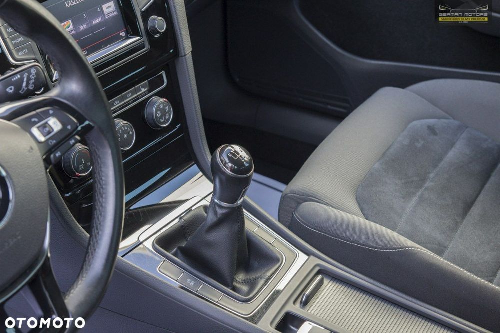 Volkswagen Golf VII 1.4 TSI BMT Highline - 20