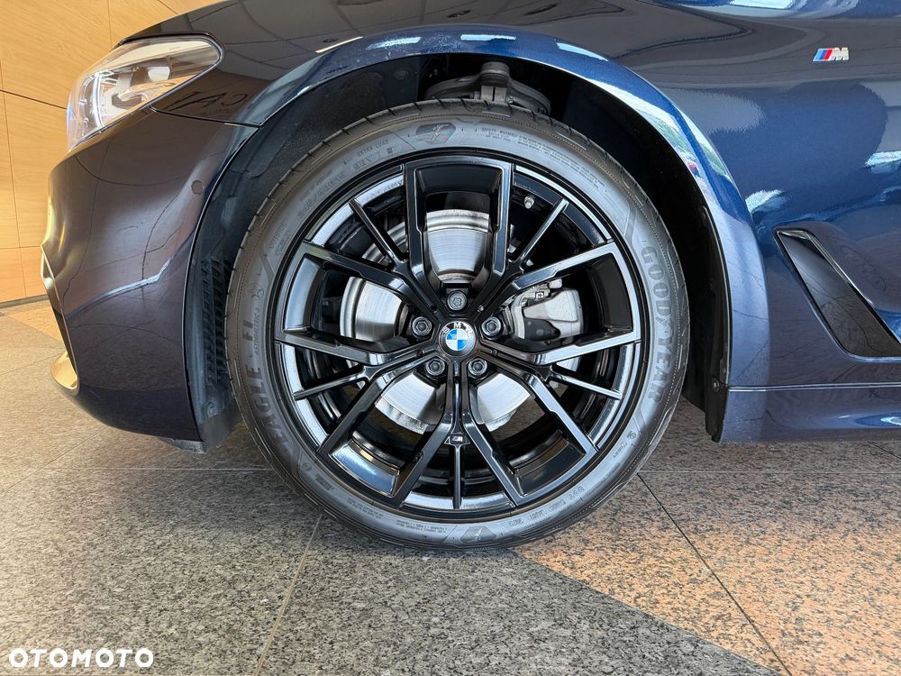 BMW Seria 5 520d xDrive M Sport sport - 16