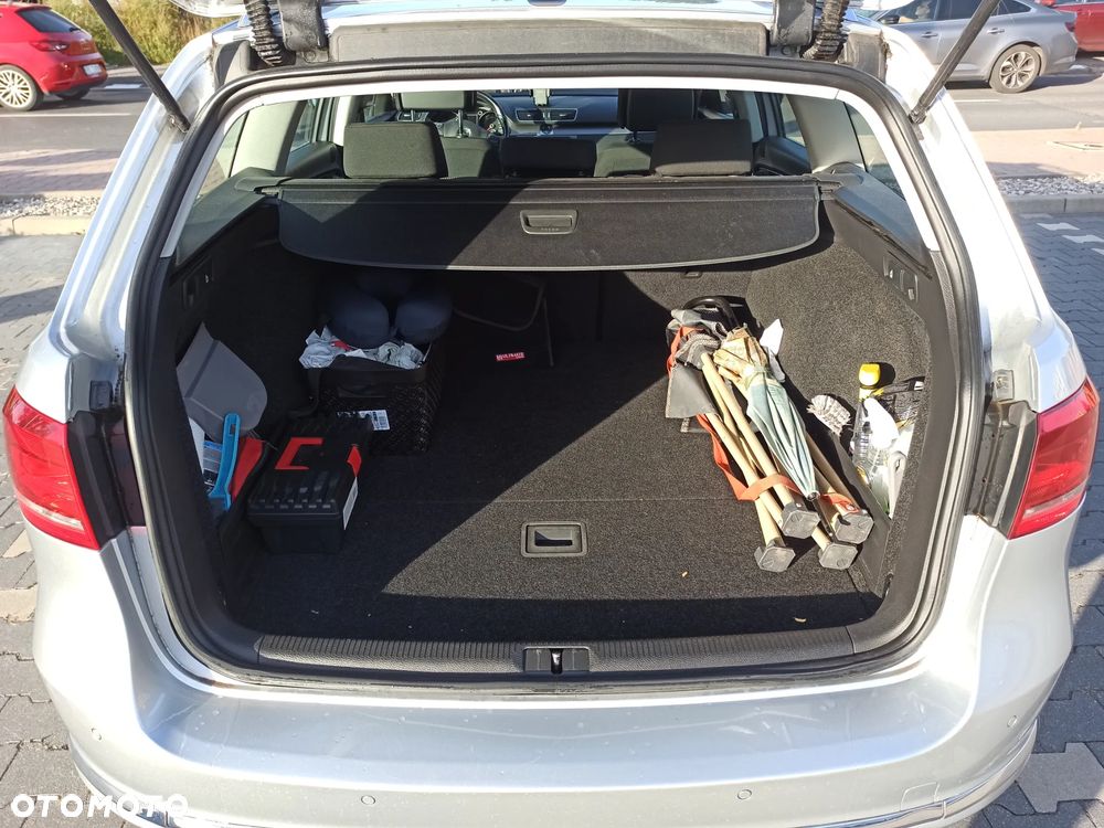 Volkswagen Passat 1.6 TDI Trendline - 8