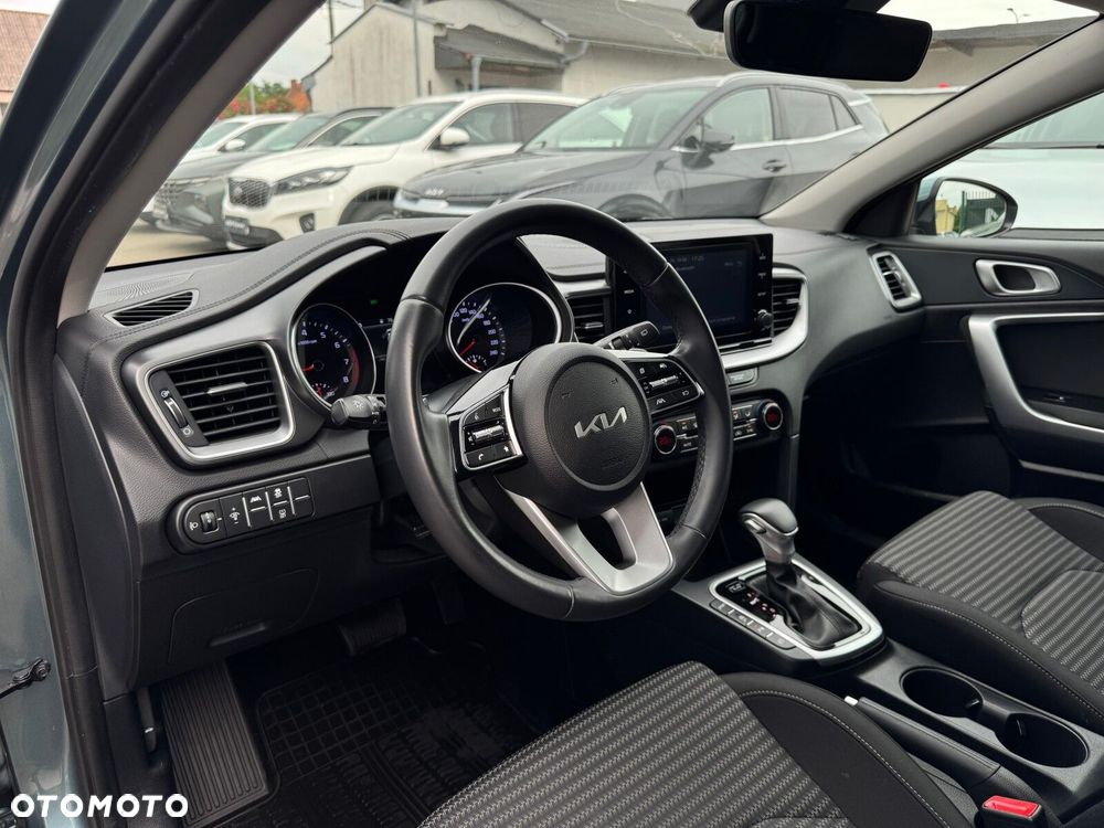 Kia Ceed 1.5 T-GDI M DCT - 10