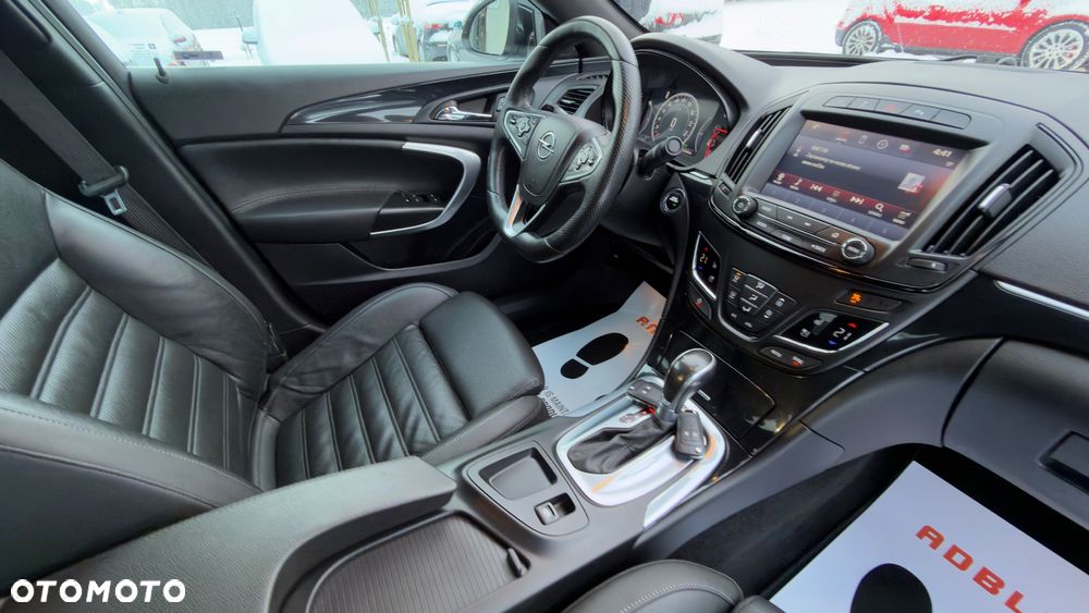 Opel Insignia 2.0 T Cosmo - 27