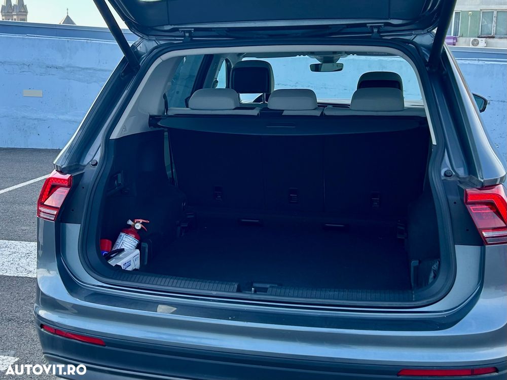 Volkswagen Tiguan 2.0 TDI 4Mot DSG R-Line - 17