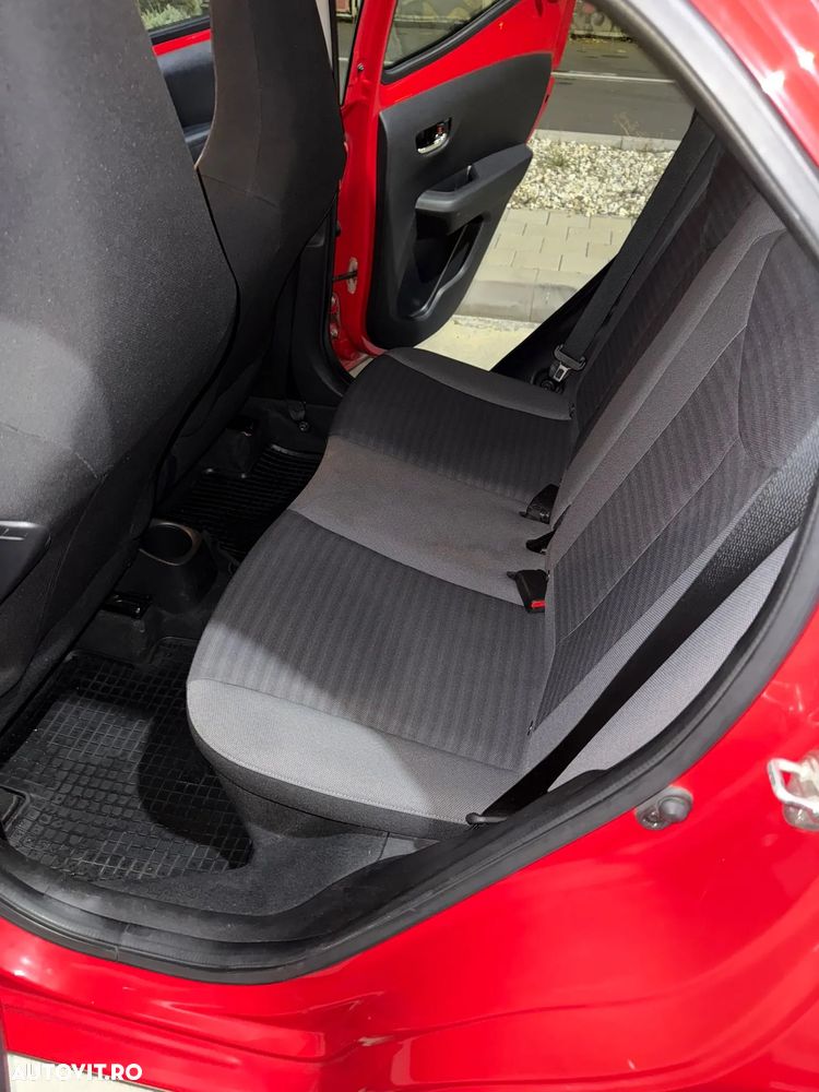 Toyota Aygo 1.0 VVY-I 5 usi X-connect - 10