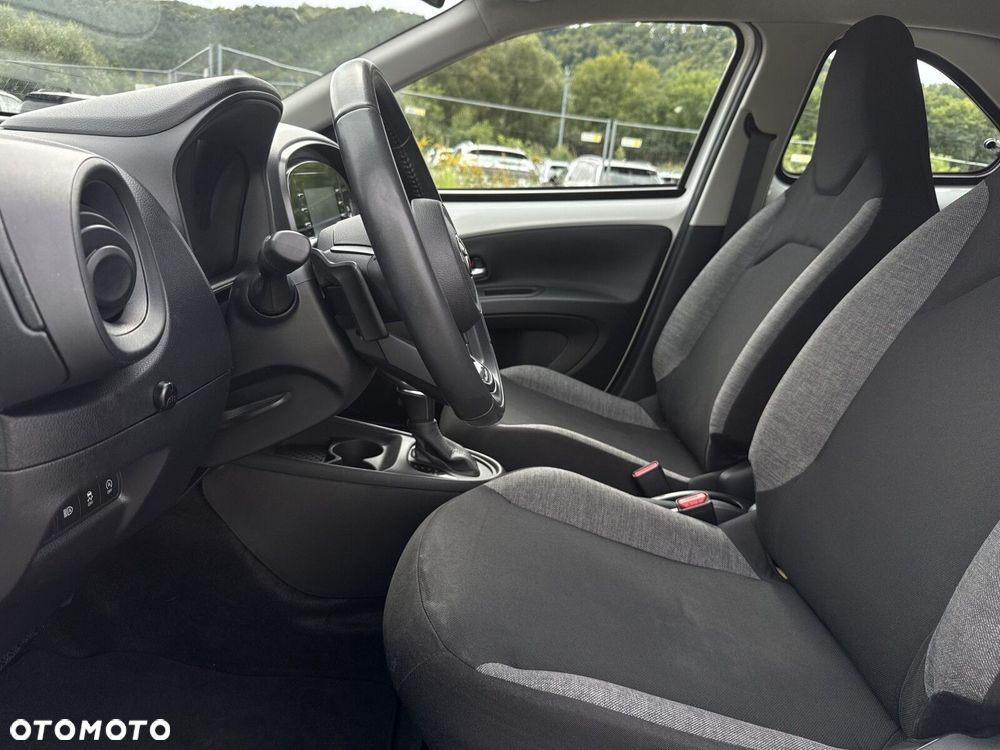 Toyota Aygo X 1.0 VVT-i Comfort CVT - 11