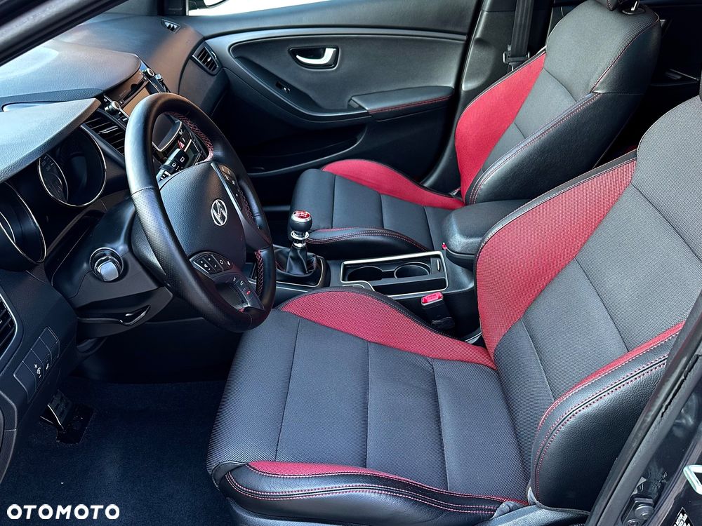 Hyundai i30 1.6 GDI Turbo Sport - 16