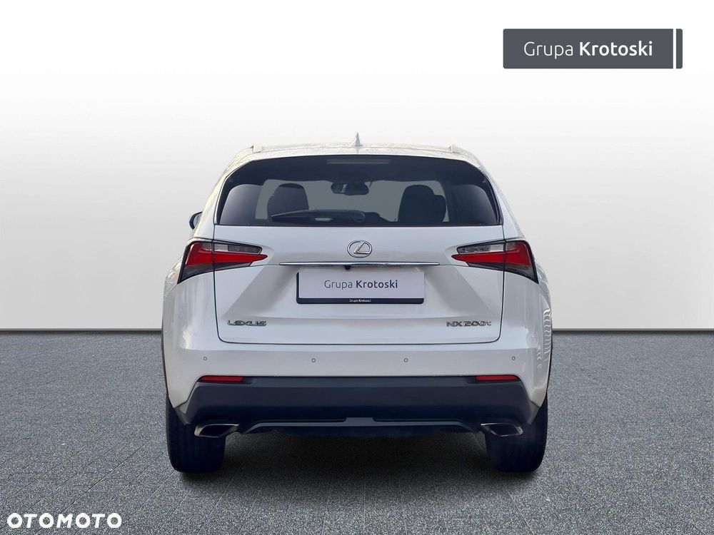 Lexus NX 200t Comfort AWD - 4