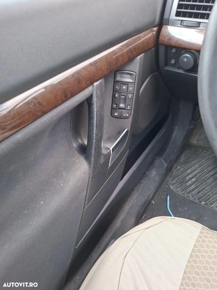 Dezmembrez Opel Vectra 1.9 cdti - 12