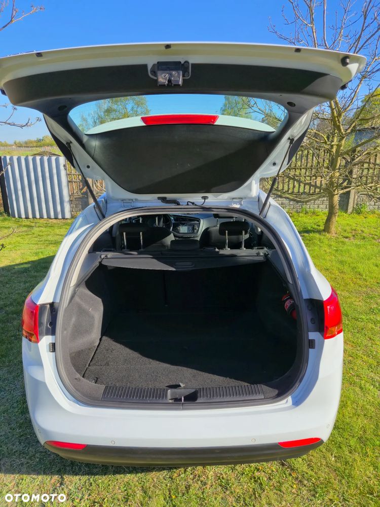 Kia Ceed 1.6 CRDi M - 8