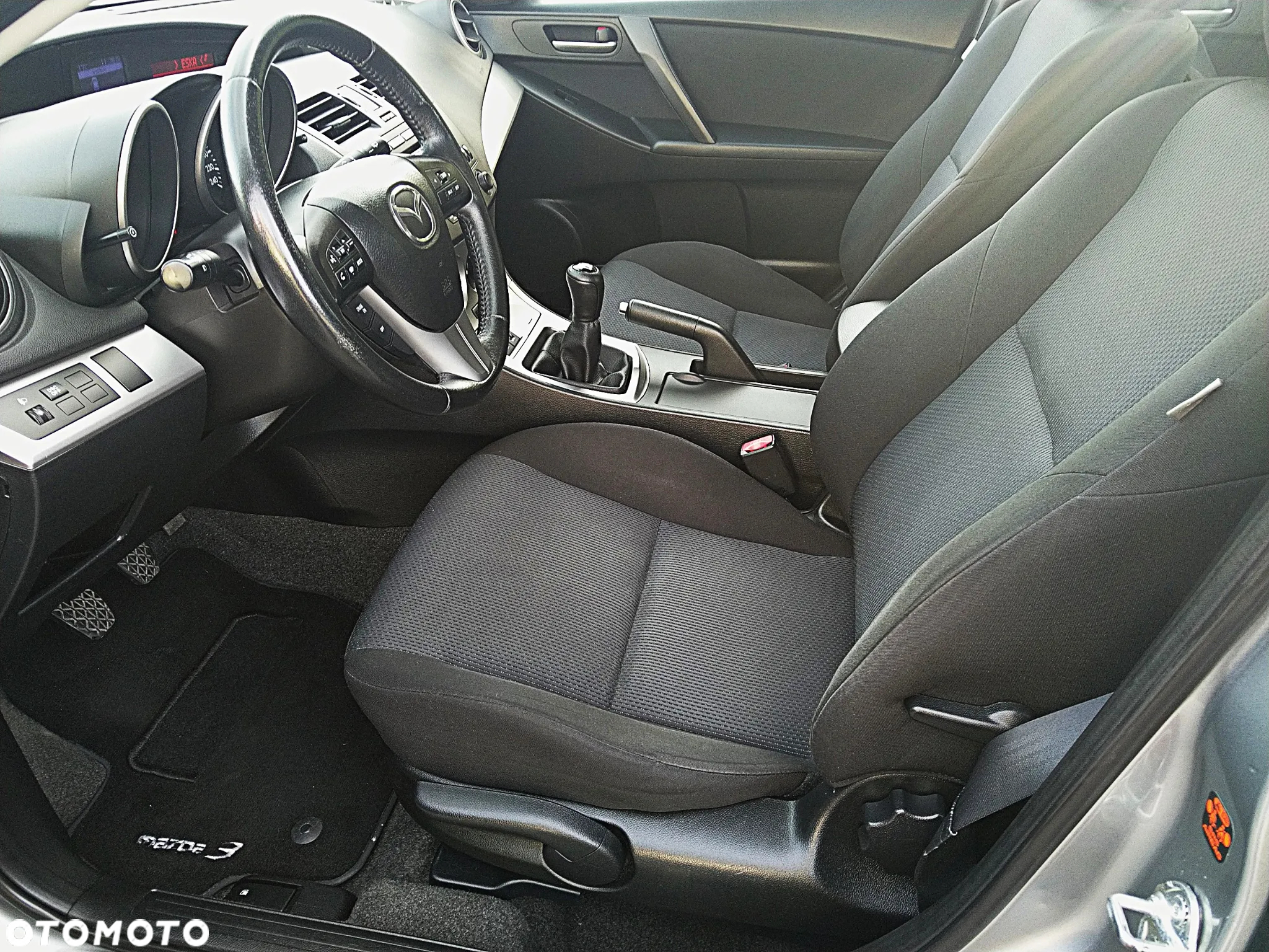 Mazda 3 1.6 Exclusive - 13