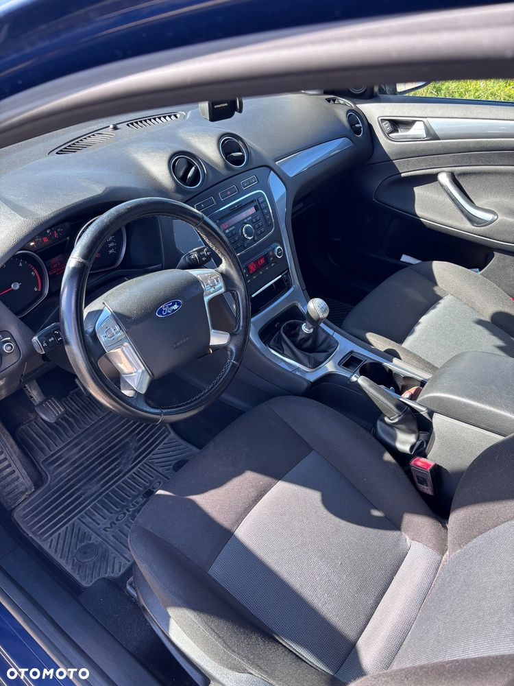 Ford Mondeo 2.0 TDCi Ambiente - 7
