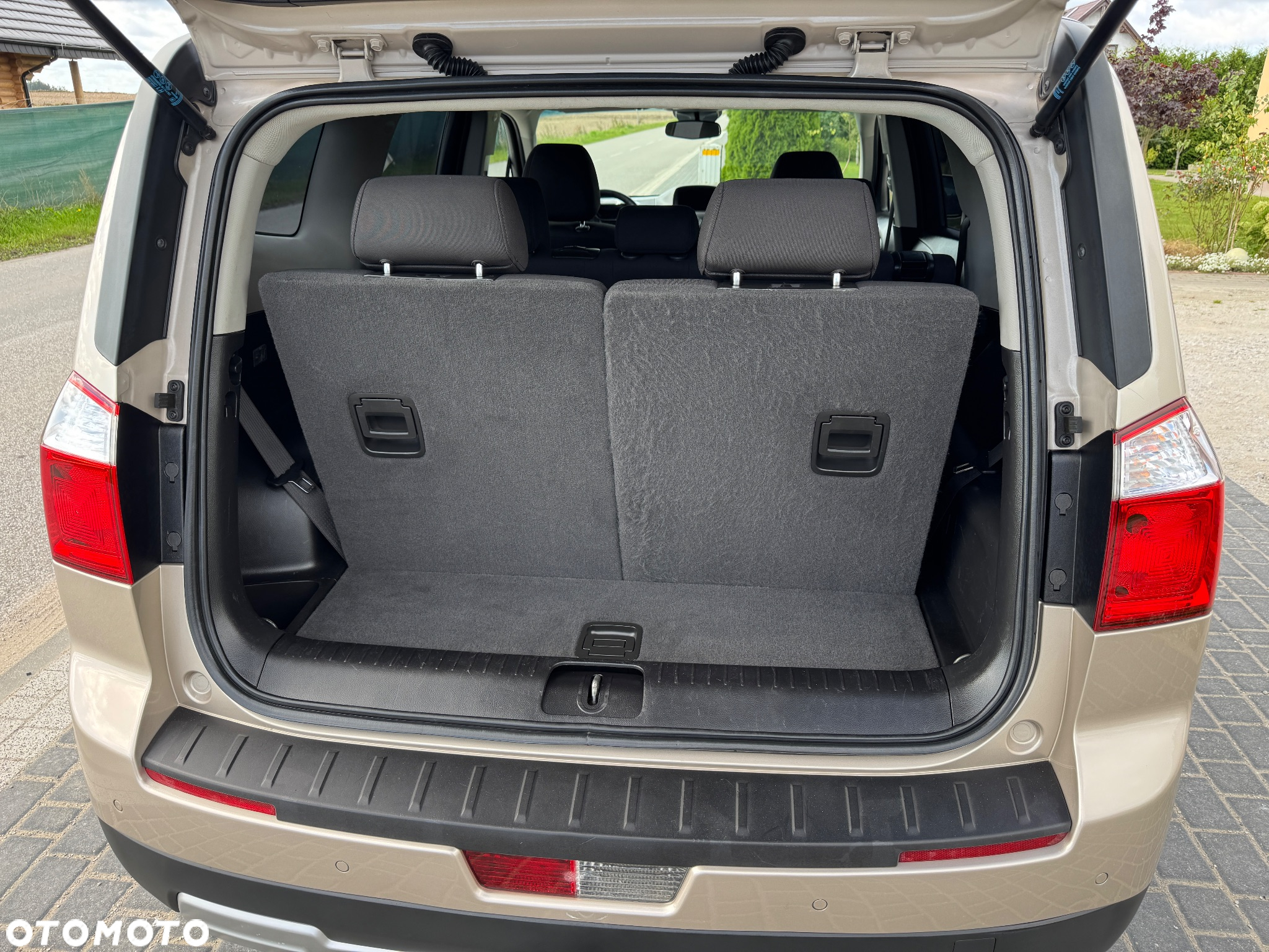 Chevrolet Orlando 1.8 LT+ - 21