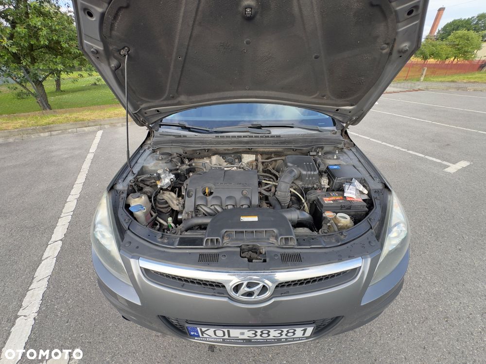Hyundai i30 1.4 Classic + - 5