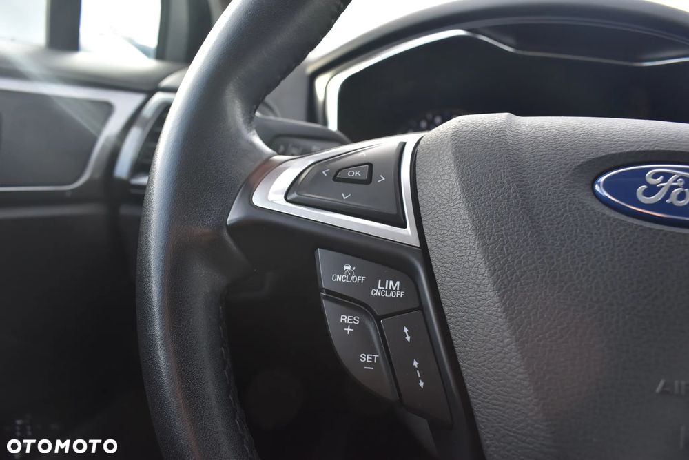 Ford Mondeo 1.5 EcoBoost Titanium - 26