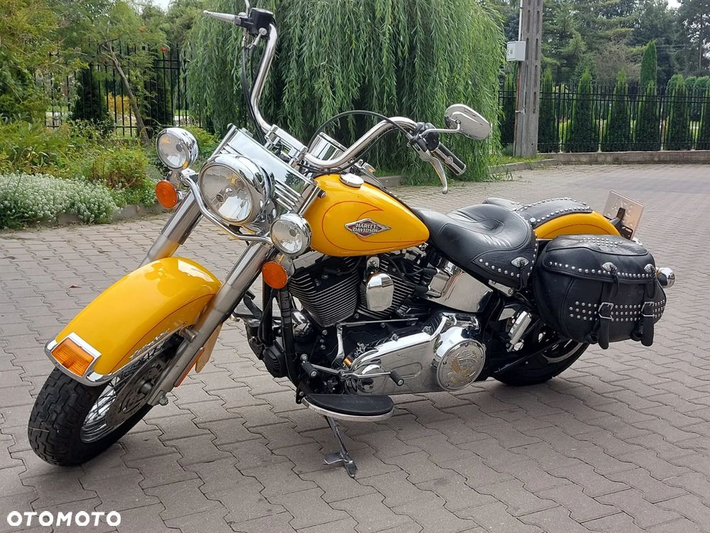Harley-Davidson Softail Heritage Classic - 22