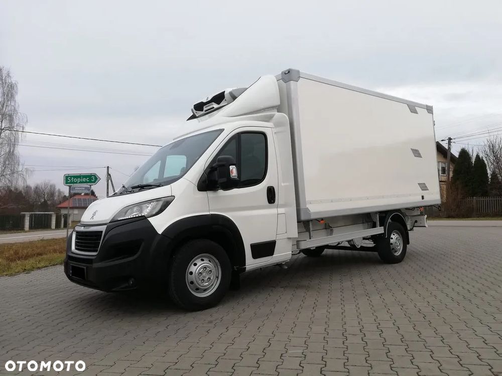 Peugeot Boxer Chlodnia 2.2 HDi 8 Palet Zasilanie Zewnętrzne - 19