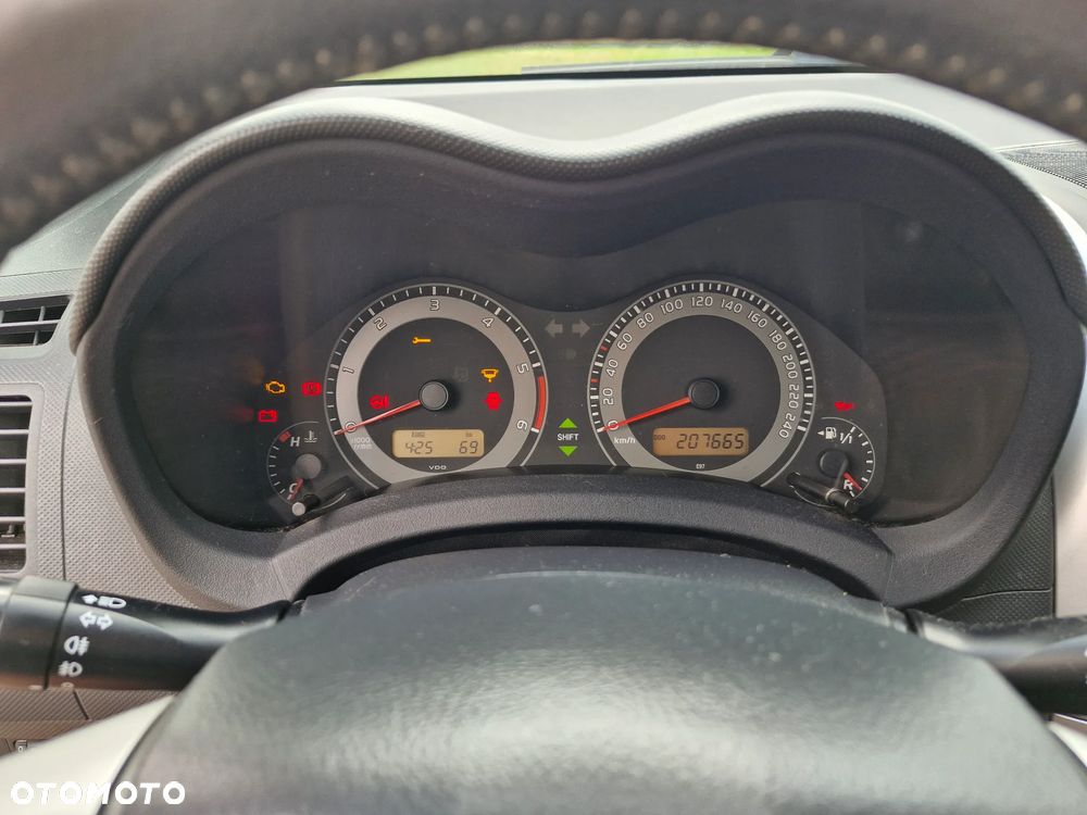 Toyota Auris 1.4 D-4D Premium - 10