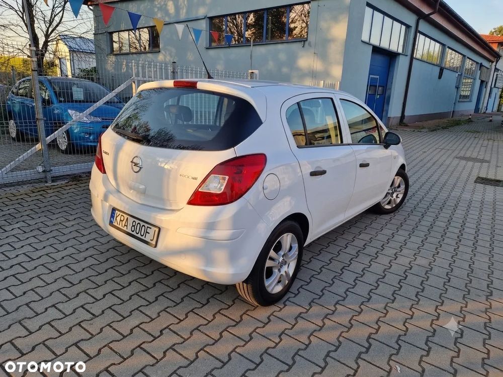 Opel Corsa 1.2 16V Enjoy - 4