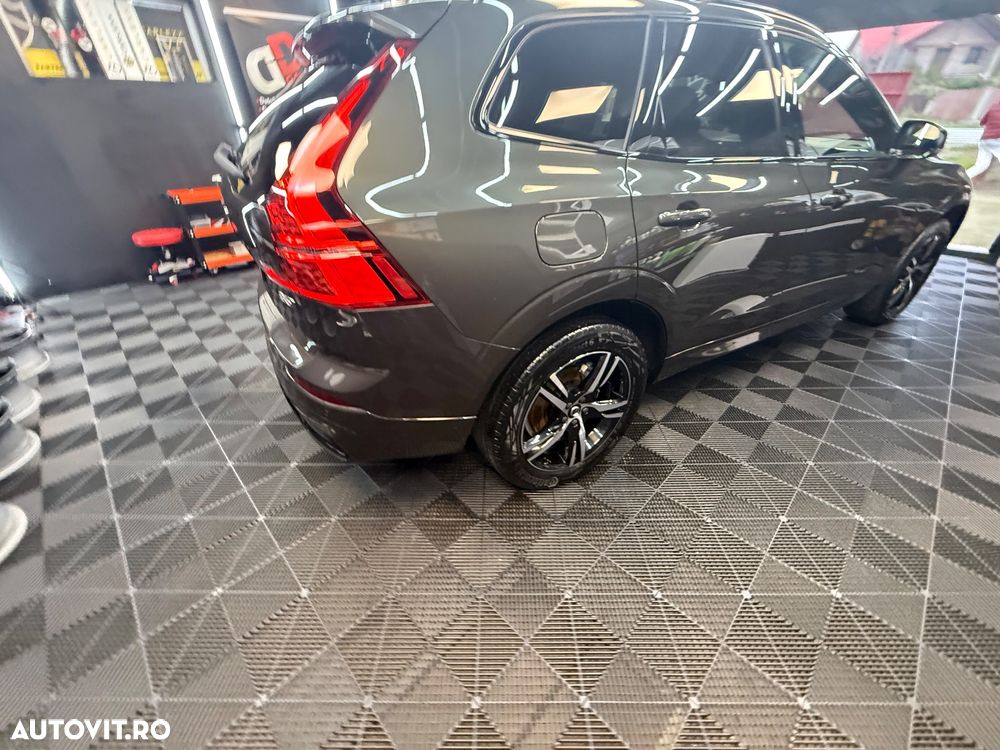 Volvo XC 60 B5 B AWD Geartronic RDesign - 11