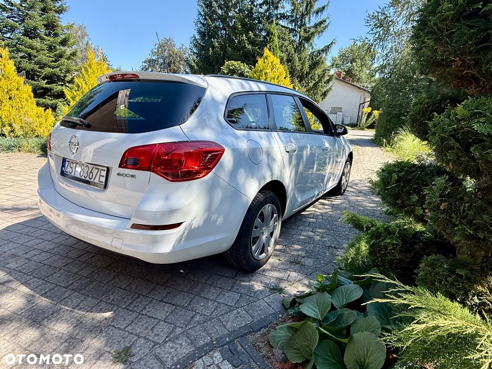 Opel Astra - 11