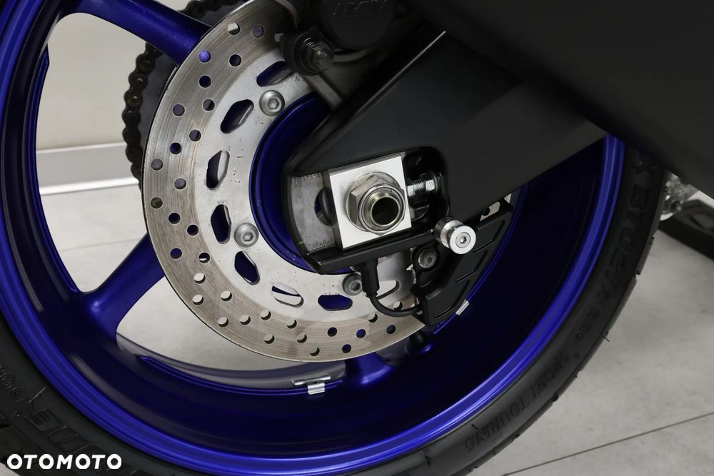 Yamaha FZ8 - 38