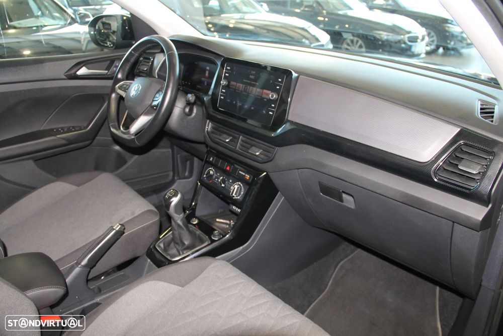 VW T-Cross 1.0 TSI - 11